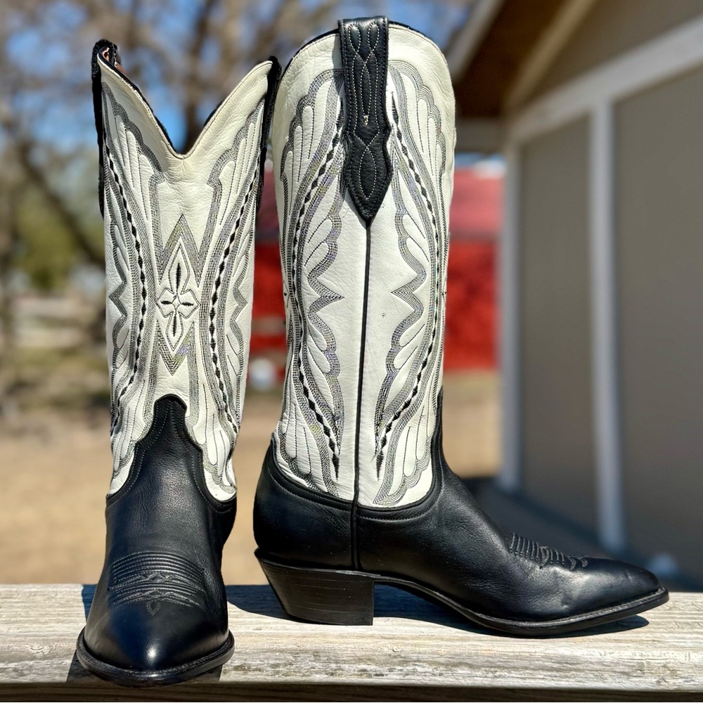 Vintage LARRY MAHAN Cowboy Boots Size 6.5
